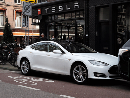 Tesla: Bewerbung und Einstellungstest